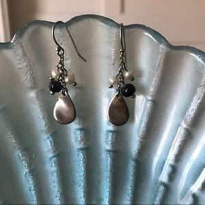 Lia Sophia earrings!